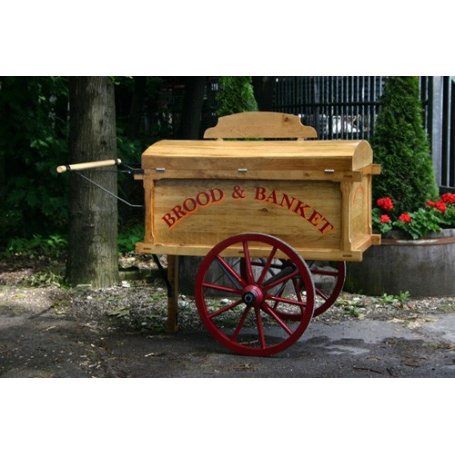 Puiset leipurin kärryt