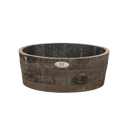 Tammisen Whiskytynnyrin 57 cm 1/4 puolikkaita. Hyvä istutusastia tai vaikka vesiaihe. Lintujen juoma-allas, kylpyallas.