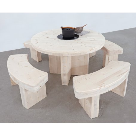 Massiivipuu CLT PLUS-pöytä 120 ja KAARI-penkit