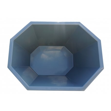 Lasikuituallas 3500 l terassiin tai maaperään. Miniallas uintikäyttöön tai kylmävesiallas.