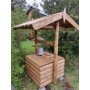 Puinen kaivon suoja - wooden well shelter