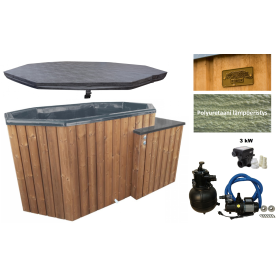 Laadukas Sähkökäyttöinen Kylpytynnyri setti, 1600 L, sopiva 8 hengelle. Helppokäyttöinen ja pysyy puhtaana. Kotiin toimitus.